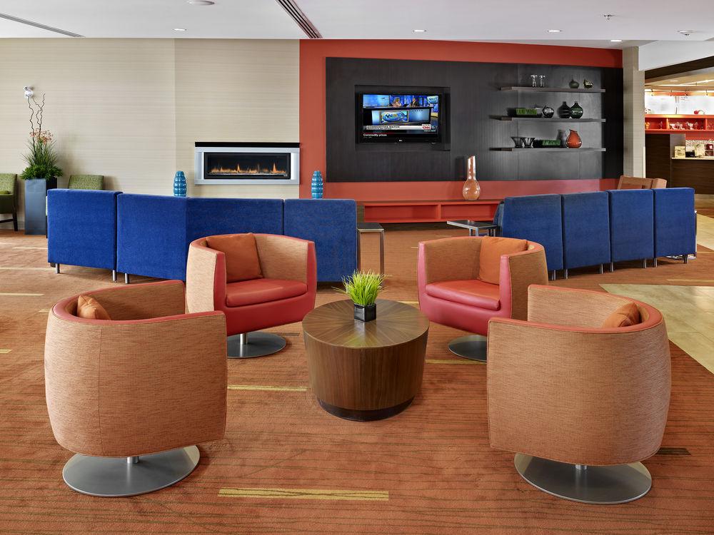 Courtyard By Marriott Edmonton West Ξενοδοχείο Εξωτερικό φωτογραφία