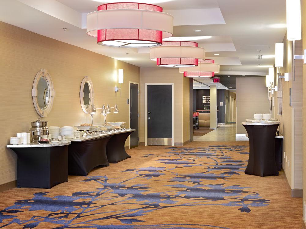 Courtyard By Marriott Edmonton West Ξενοδοχείο Εστιατόριο φωτογραφία