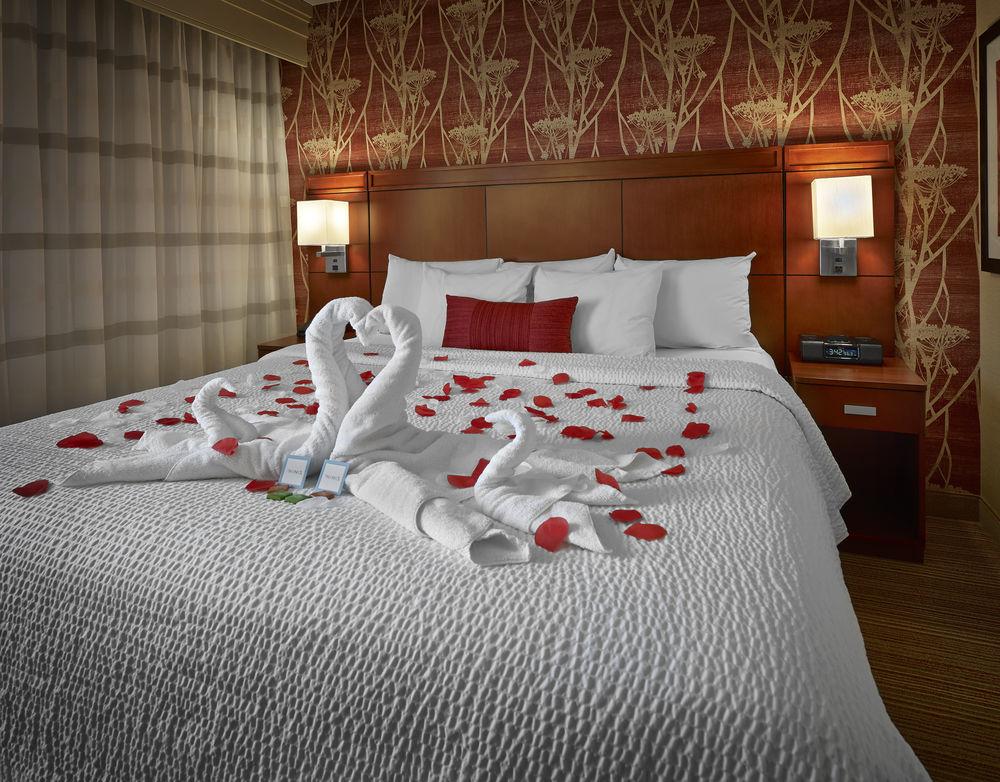 Courtyard By Marriott Edmonton West Ξενοδοχείο Εξωτερικό φωτογραφία