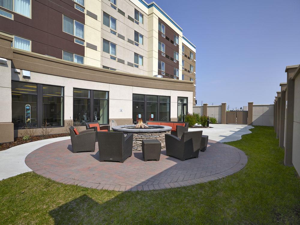 Courtyard By Marriott Edmonton West Ξενοδοχείο Εξωτερικό φωτογραφία