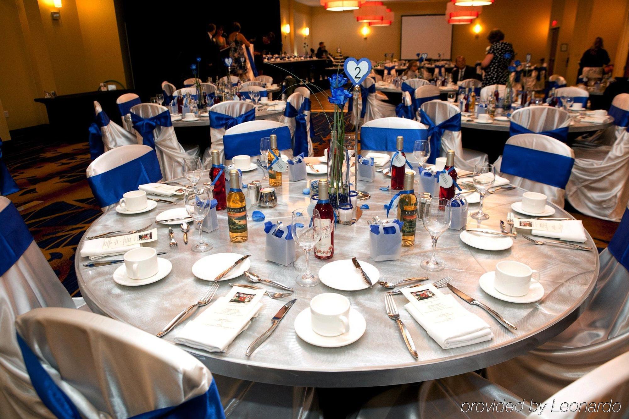 Courtyard By Marriott Edmonton West Ξενοδοχείο Εστιατόριο φωτογραφία